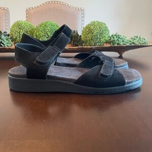 Rockport Black suede leather Comfort Sandals with Adjustable Straps size 9
